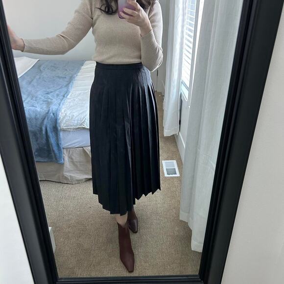 American Vintage Dresses & Skirts - Vintage Gray plaid pleated midi skirt wool/silk zara revolve ralph lauren